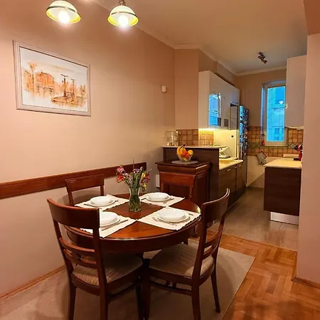 2br Prime Centre