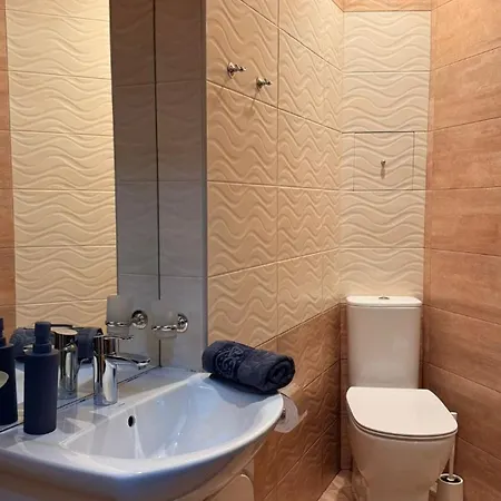 דירה 2br Prime Centre *